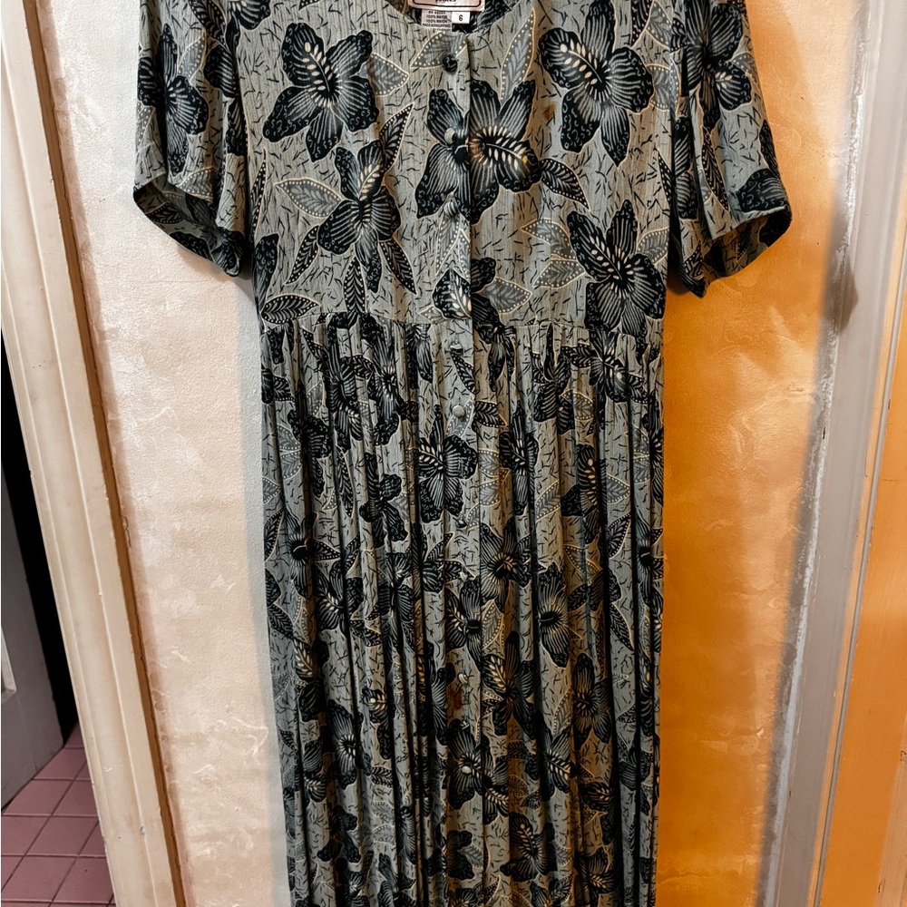 Casual, comfy dress